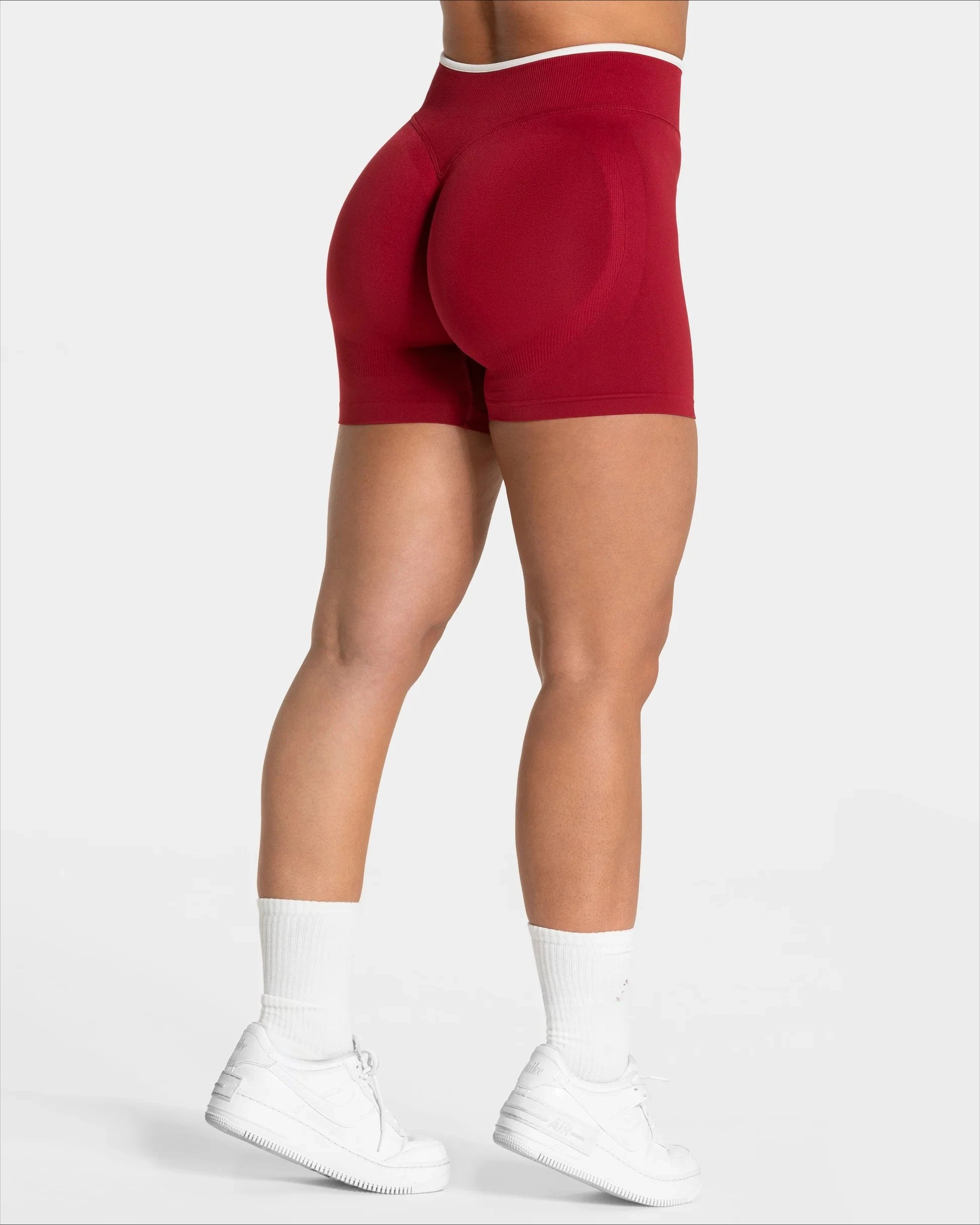 Women's Seamless Gym Solid Color Sports Shorts White Waist Tight High Waist Hip Lifting Yoga Pants Running Sports Shorts