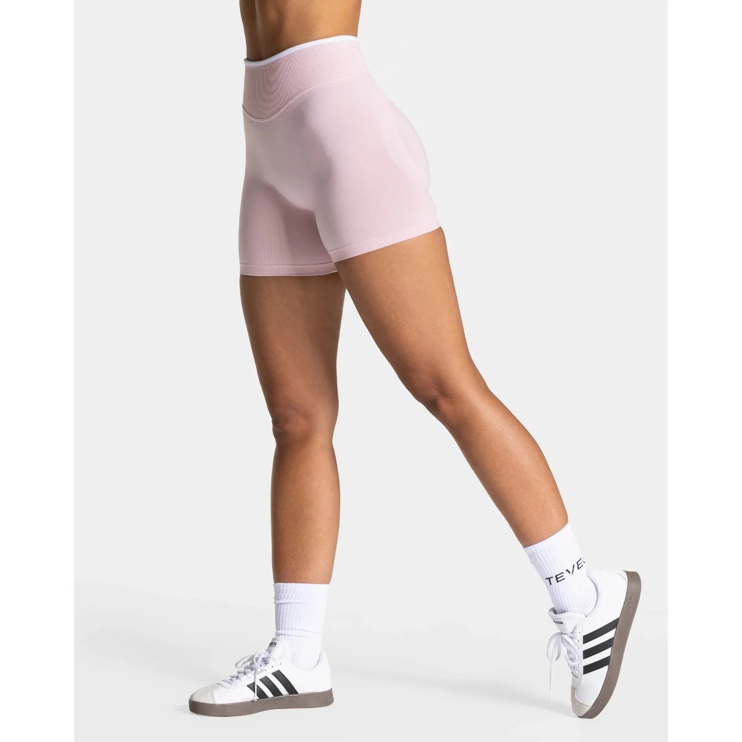 Women's Seamless Gym Solid Color Sports Shorts White Waist Tight High Waist Hip Lifting Yoga Pants Running Sports Shorts